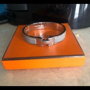 Brand new hermes clic clac bracelet